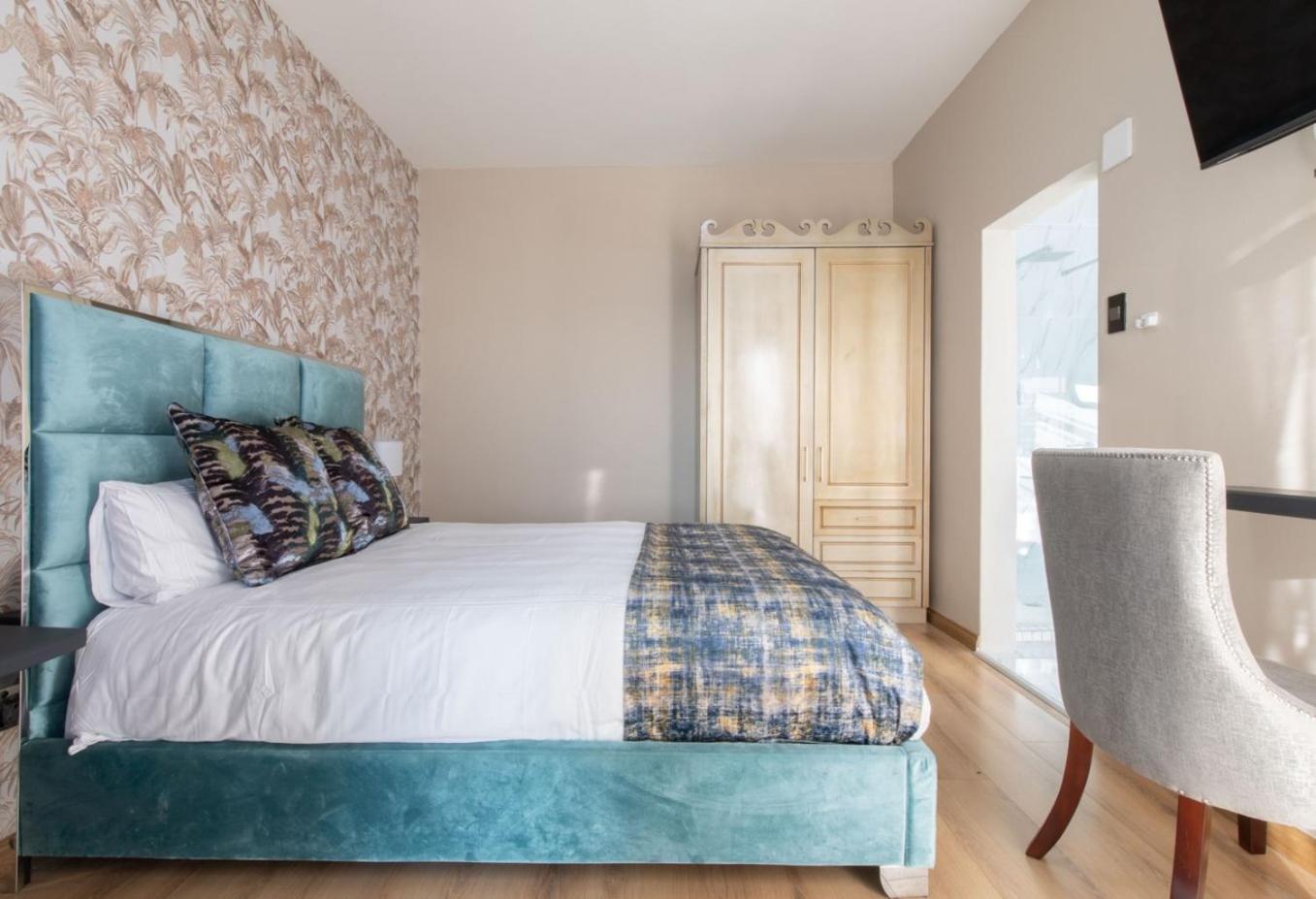 Dolphin Bay Boutique Hotel And Spa Port Elizabeth Zewnętrze zdjęcie