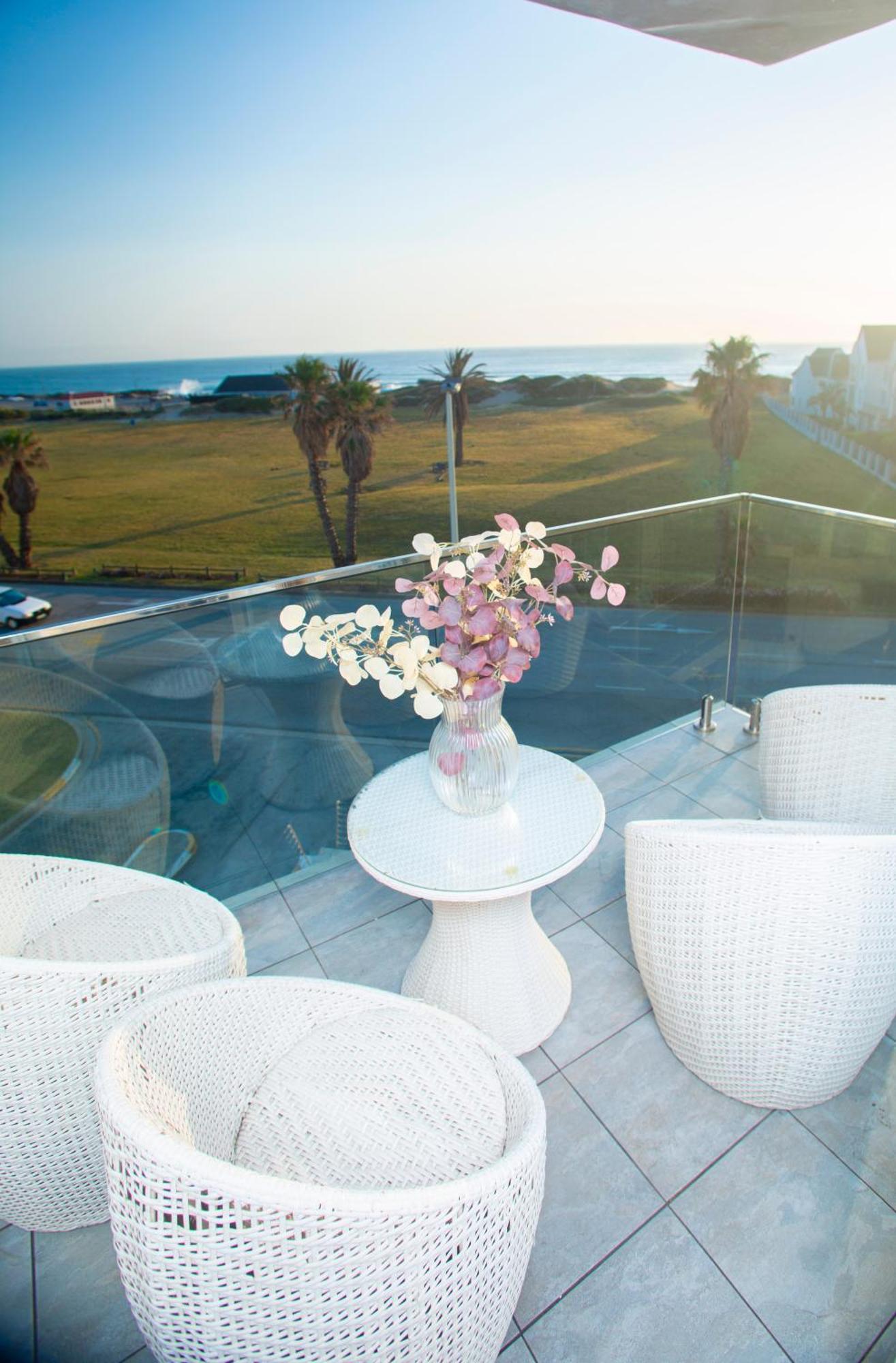 Dolphin Bay Boutique Hotel And Spa Port Elizabeth Zewnętrze zdjęcie